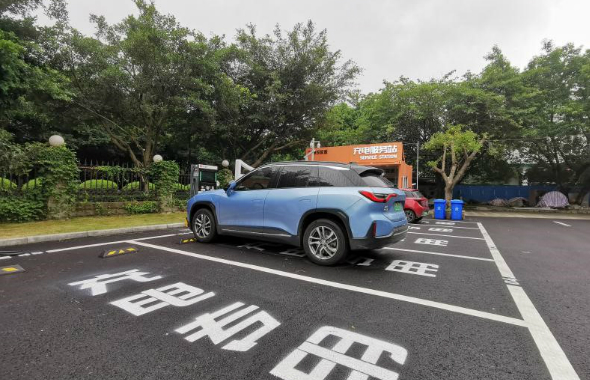 向上而生 ,“植樹”城市5_meitu_23.jpg